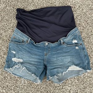 Abercrombie & Fitch Denim Maternity 4” Mom Shorts